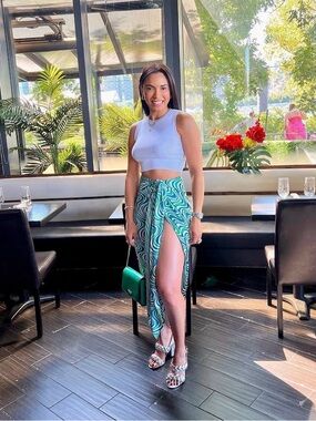 Zara Green Swirl High-Slit Midi Skirt